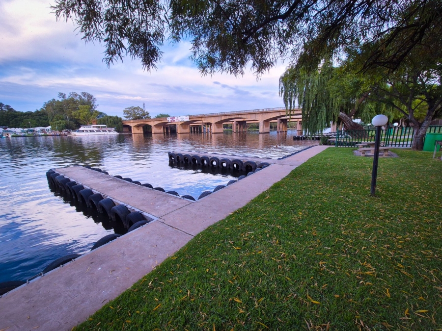 4 Bedroom Property for Sale in Maraldi Estate Free State
